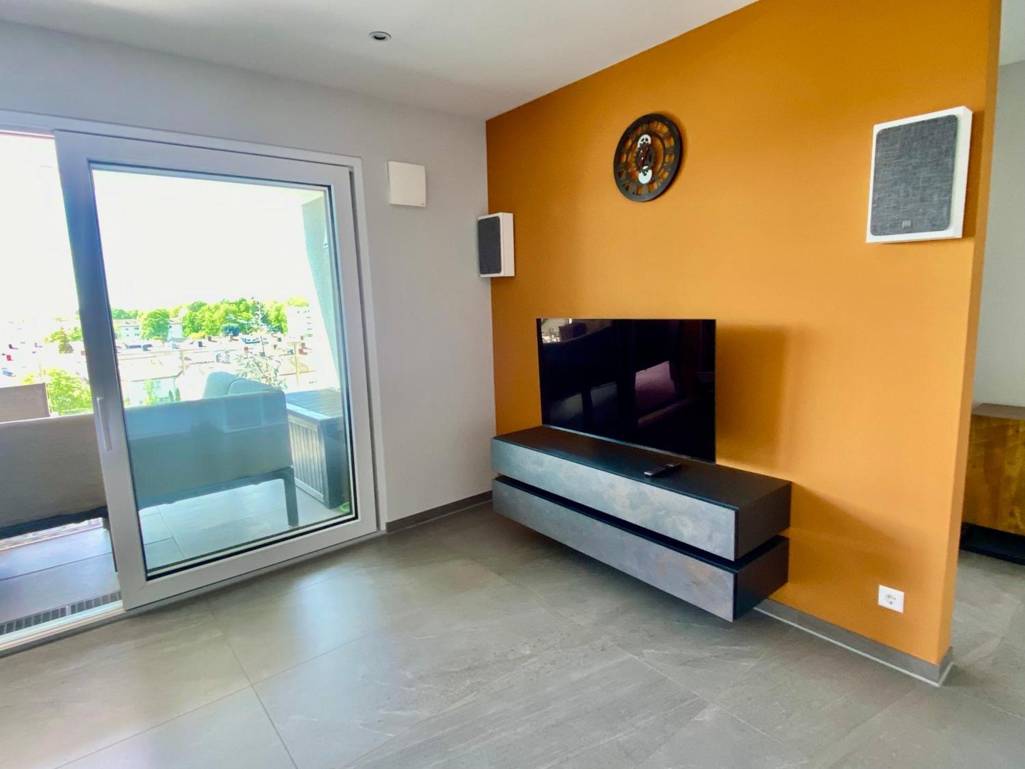 Penthouse Apartment Mit Alpenblick Friedrichshafen Luaran gambar